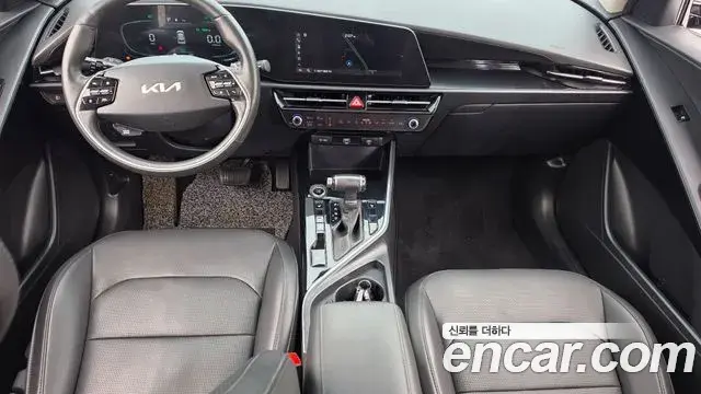 Kia Niro 2022 — Şəkil 17/20