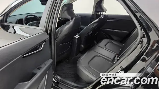 Kia Niro 2022 — Şəkil 6/20