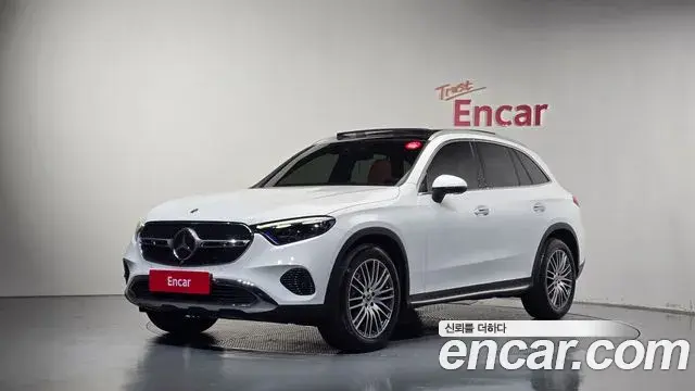 Mercedes-Benz GLC-Class 2023 — Фото 1/20