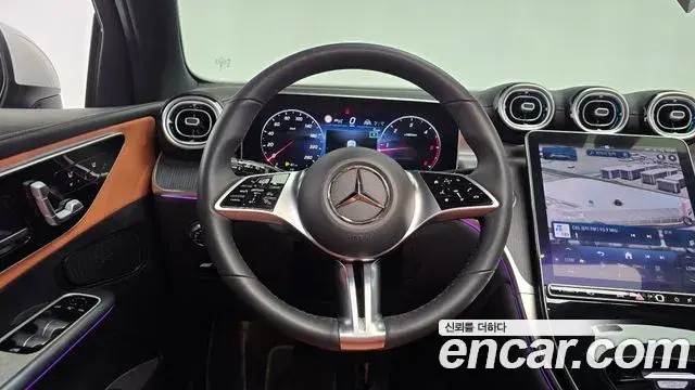 Mercedes-Benz GLC-Class 2023 — Фото 13/20