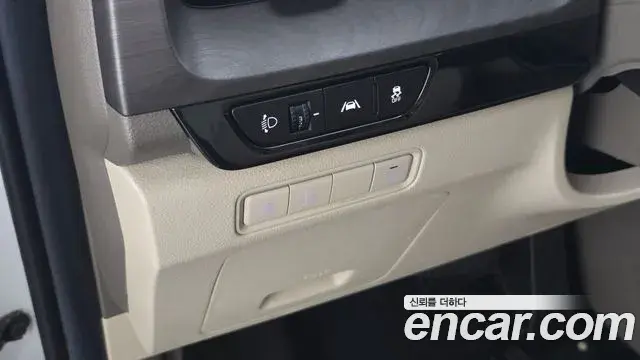 Kia Carnival 2020 — Фото 20/20