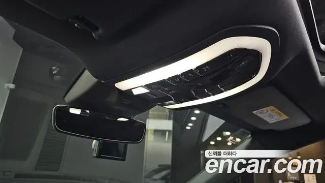 Porsche Macan 2019 — Photo 19/20