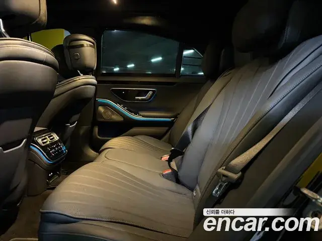 Mercedes-Benz S-Class 2023 — ფოტო 11/20