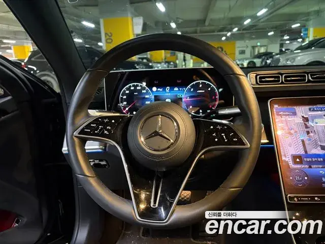 Mercedes-Benz S-Class 2023 — ფოტო 13/20