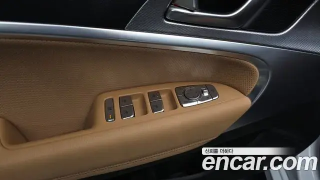 Genesis G70 2022 — Фото 18/20