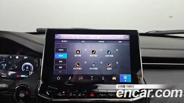 Jeep Compass 2022 — Фото 16/20