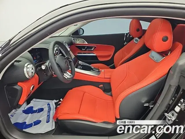 Mercedes-Benz AMG GT 2025 — ფოტო 3/19