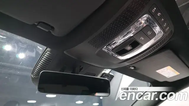 Mercedes-Benz GLA-Class 2025 — Фото 19/20