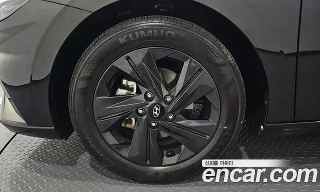 Hyundai Avante 2022 — Фото 5/20