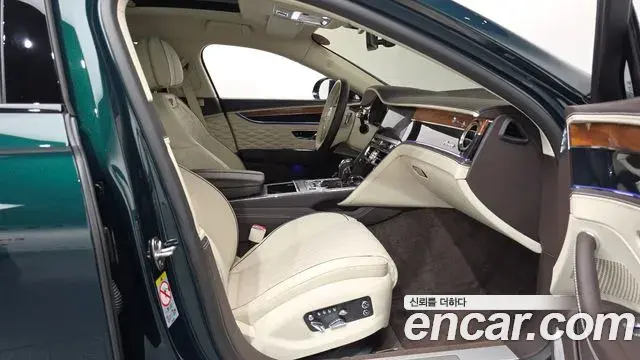 Bentley Flying Spur 2023 — Şəkil 8/39