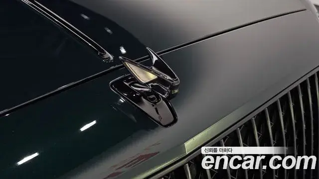 Bentley Flying Spur 2023 — Şəkil 24/39