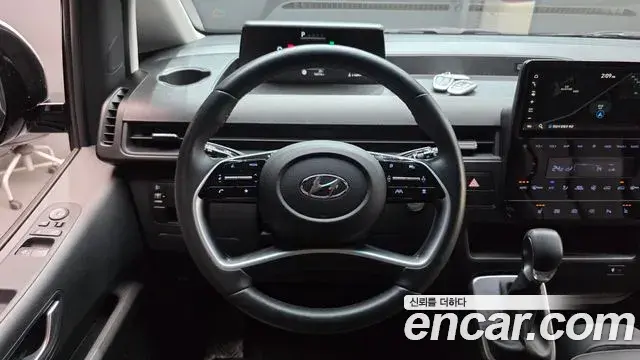Hyundai Staria 2024 — Фото 12/20