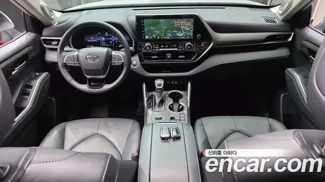 Toyota Highlander 2023 — Şəkil 15/33