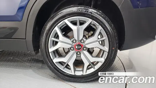 Kia Seltos 2020 — Şəkil 29/34