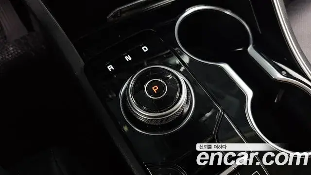 Kia K5 2020 — Фото 8/20