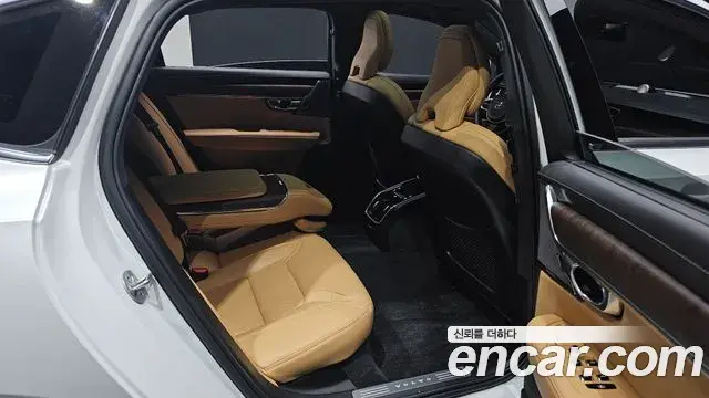 Volvo S90 2024 — Şəkil 35/38