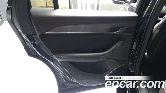 Renault Samsung Grand Koleos 2025 — Photo 33/35