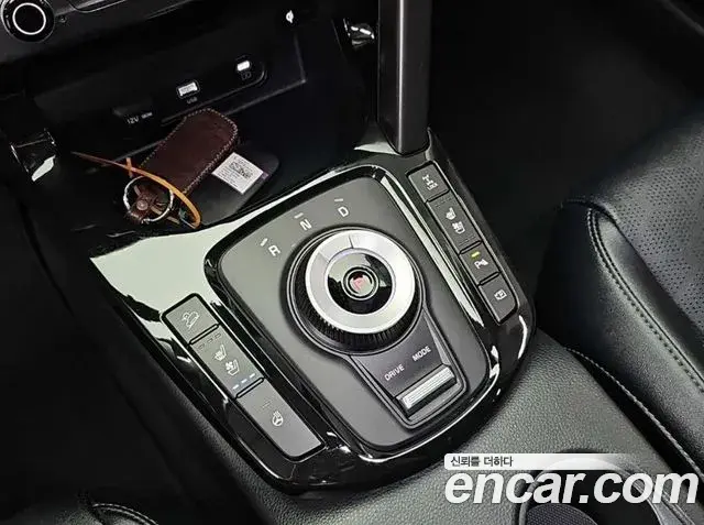Kia Seltos 2025 — Şəkil 12/20