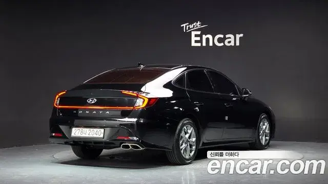 Hyundai Sonata 2020 — Фото 1/20