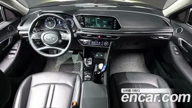 Hyundai Sonata 2020 — Фото 6/20