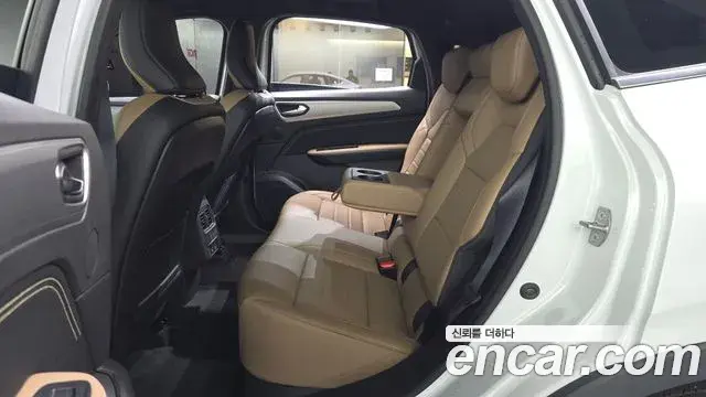 Renault Samsung Arkana 2025 — Şəkil 8/20