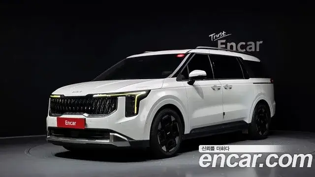 Kia Carnival 2024 — Photo 1/20