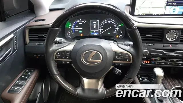 Lexus RX450h 2018 — Фото 13/20