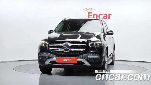 Mercedes-Benz GLE-Class 2019 — Фото 3/20