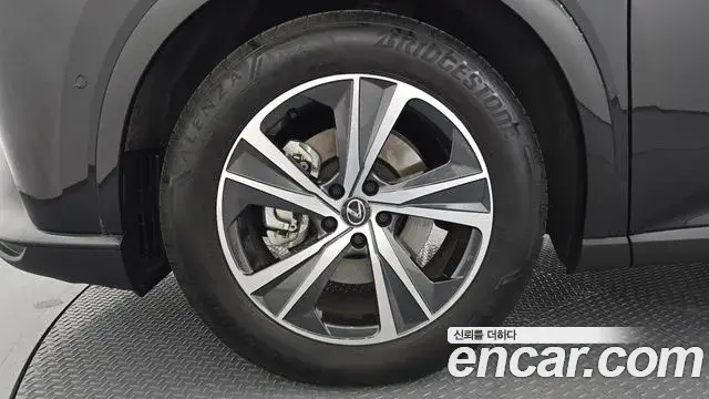 Lexus RX350h 2025 — ფოტო 24/37