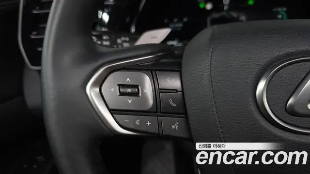 Lexus RX350h 2025 — ფოტო 23/37