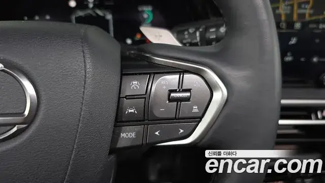 Lexus RX350h 2025 — ფოტო 16/37