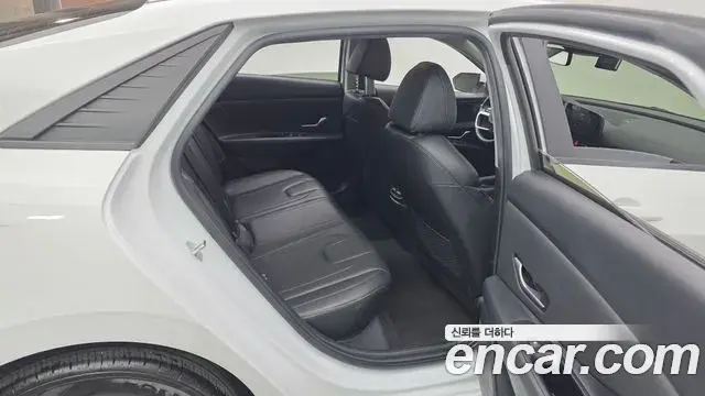 Hyundai Avante 2023 — Фото 11/20