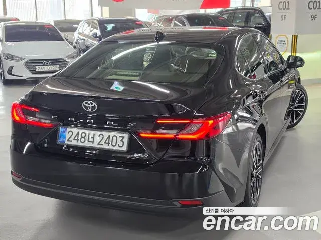 Toyota Camry 2026 — Şəkil 5/12