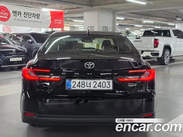 Toyota Camry 2026 — Şəkil 11/12