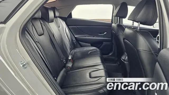 Hyundai Avante 2022 — Фото 12/20