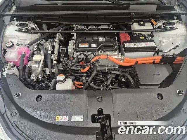 Lexus RZ450e 2023 — Şəkil 15/20