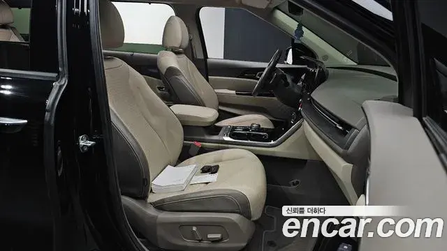 Kia Carnival 2022 — Фото 10/20