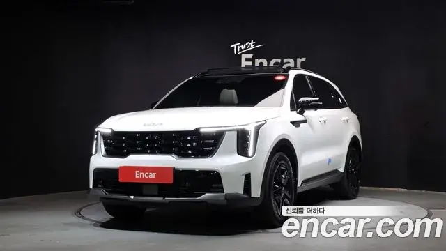 Kia Sorento 2023 — ფოტო 29/38