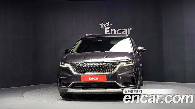 Kia Carnival 2023 — Photo 3/20