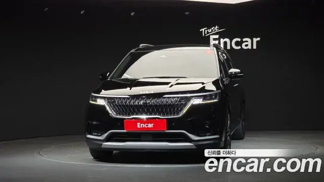 Kia Carnival 2022 — Фото 3/20