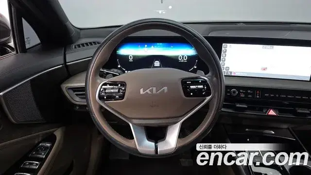 Kia K8 2023 — Фото 13/20