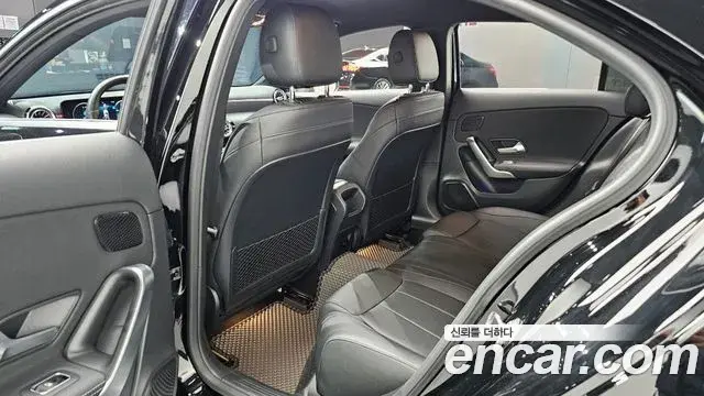 Mercedes-Benz A-Class 2021 — Фото 12/20