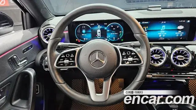 Mercedes-Benz A-Class 2021 — Фото 13/20