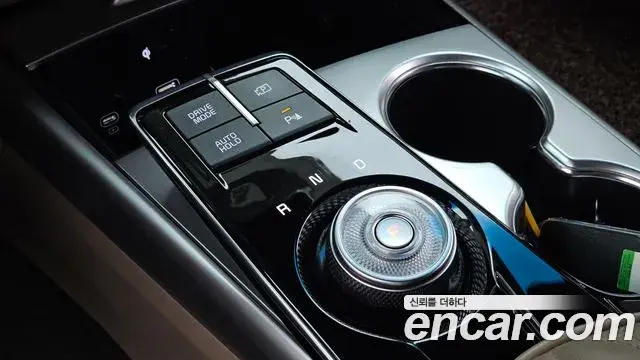 Kia K8 2022 — Photo 32/36