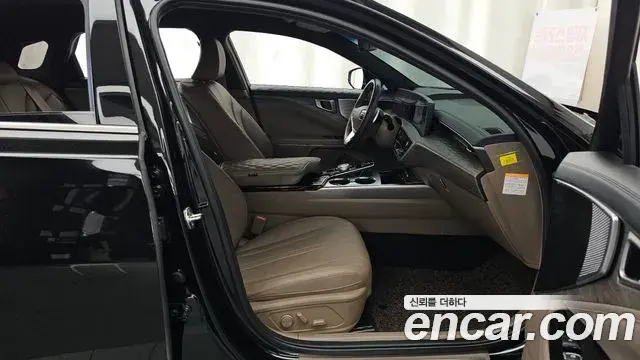 Kia K8 2022 — Photo 23/36
