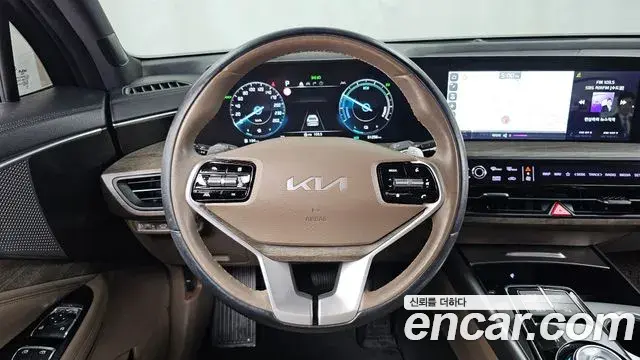 Kia K8 2022 — Photo 1/36