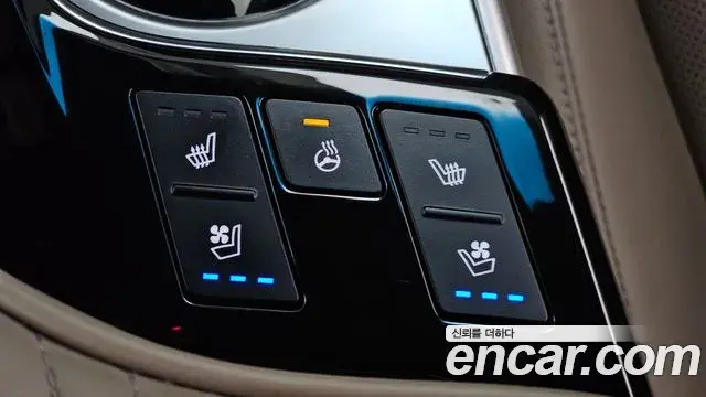 Kia K8 2022 — Photo 24/36