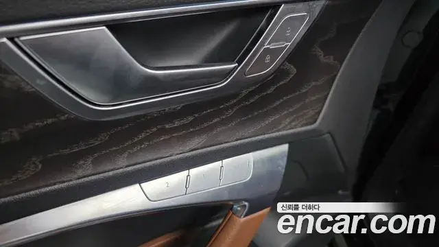 Audi A6 2021 — Фото 18/20