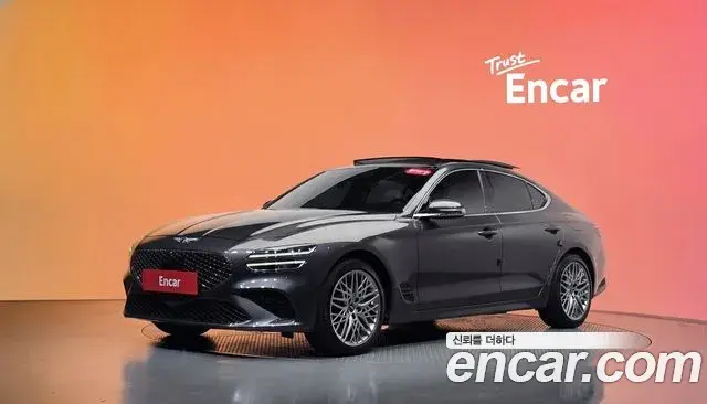 Genesis G70 2021 — Фото 1/20