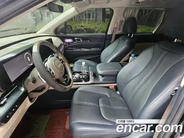 Kia Carnival 2022 — Фото 2/15